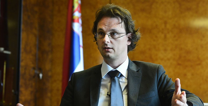 Traju pregovori sa prosvetarima, sprema se kolektivni ugovor